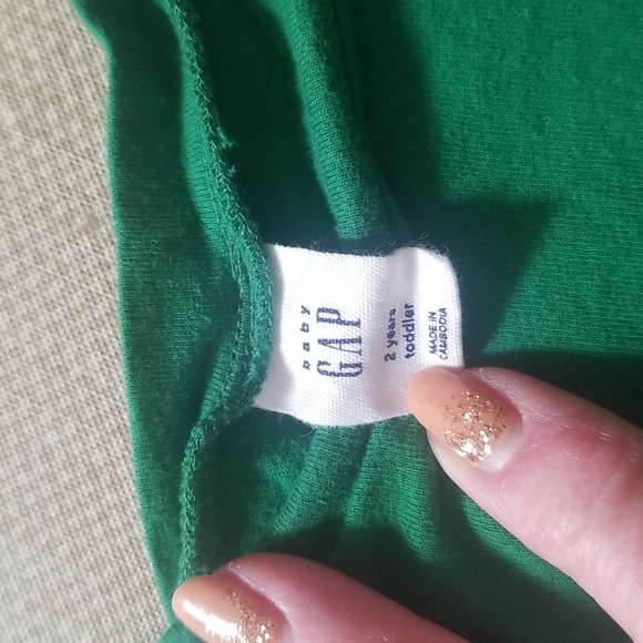 ❣5 for $25 Sale❣ Bundle of 2 Dresses & 1 Top - Picture 2 of 5